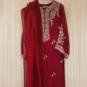 Agha Noor Original Two Piece Pure Chiffon Heavily Embroidered Shirt & Dupatta
